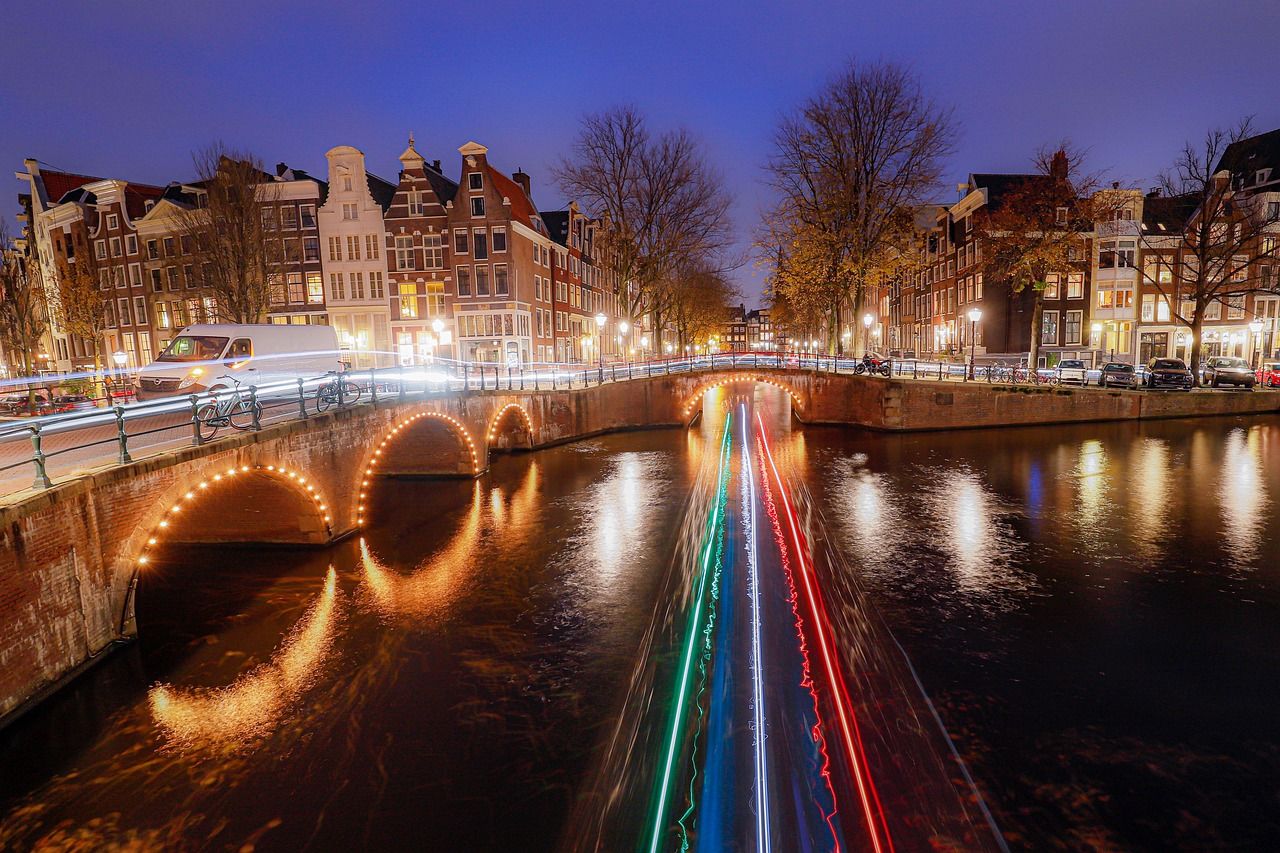 Exploring Amsterdam with Taylor Swift: A Fan's Dream Destination