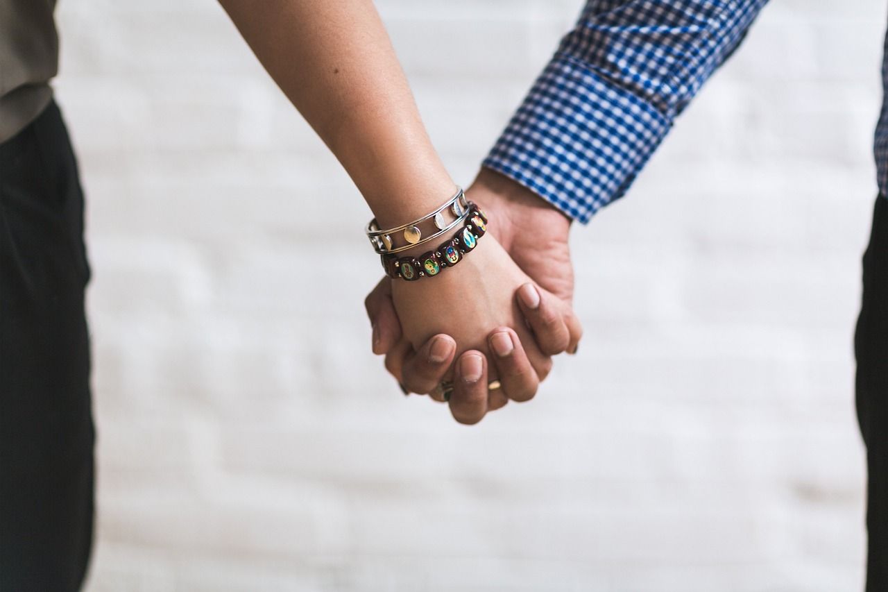 Taylor Swift Friendship Bracelets: A Trend to Cherish