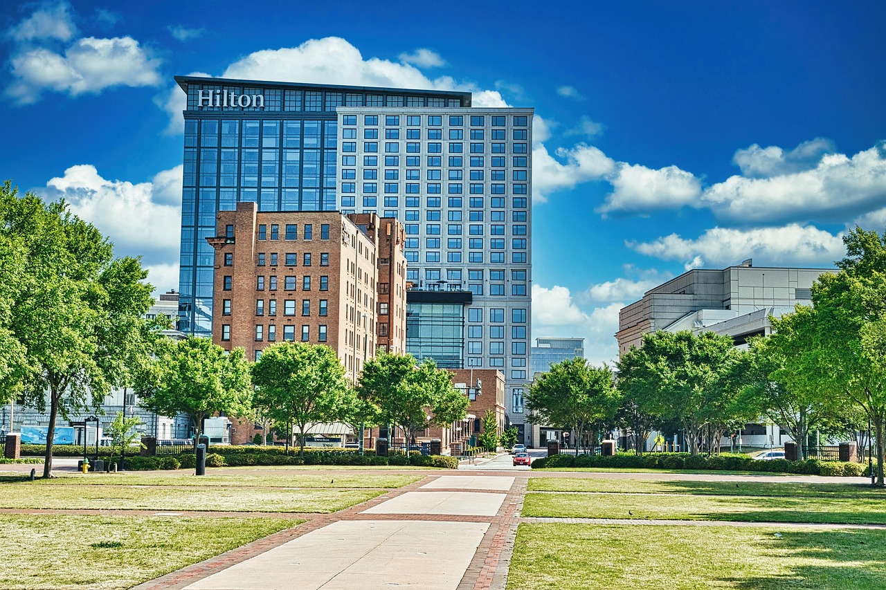 Discover Comfort and Luxury at Hilton Boise Eagle