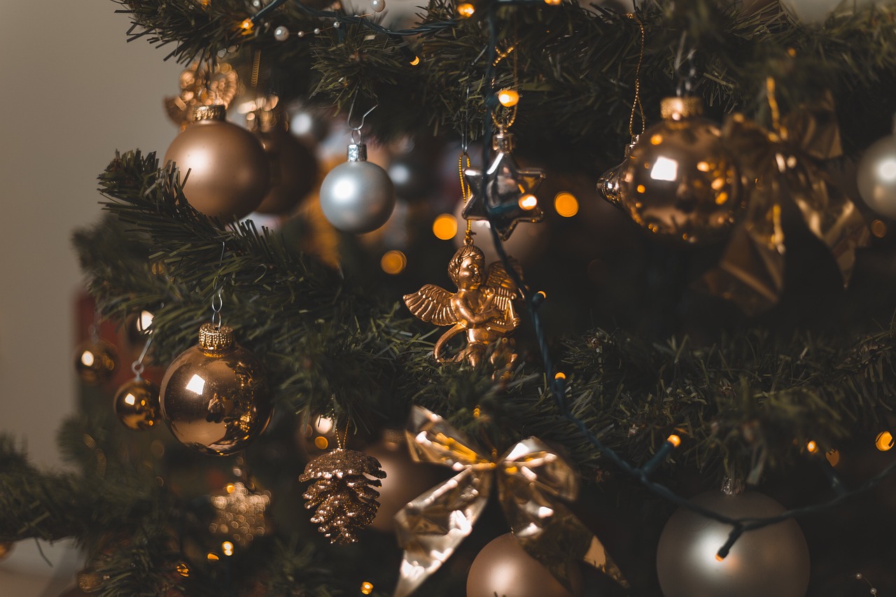 Enhance Your Holiday Décor with a Tall Christmas Tree Collar