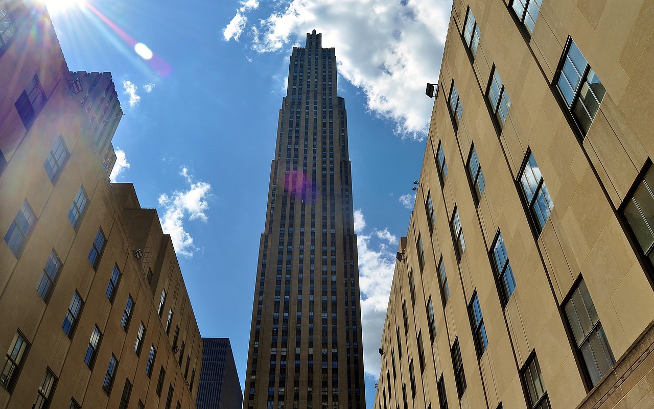 Discover the Magic of the Rockefeller Center Christmas Tree