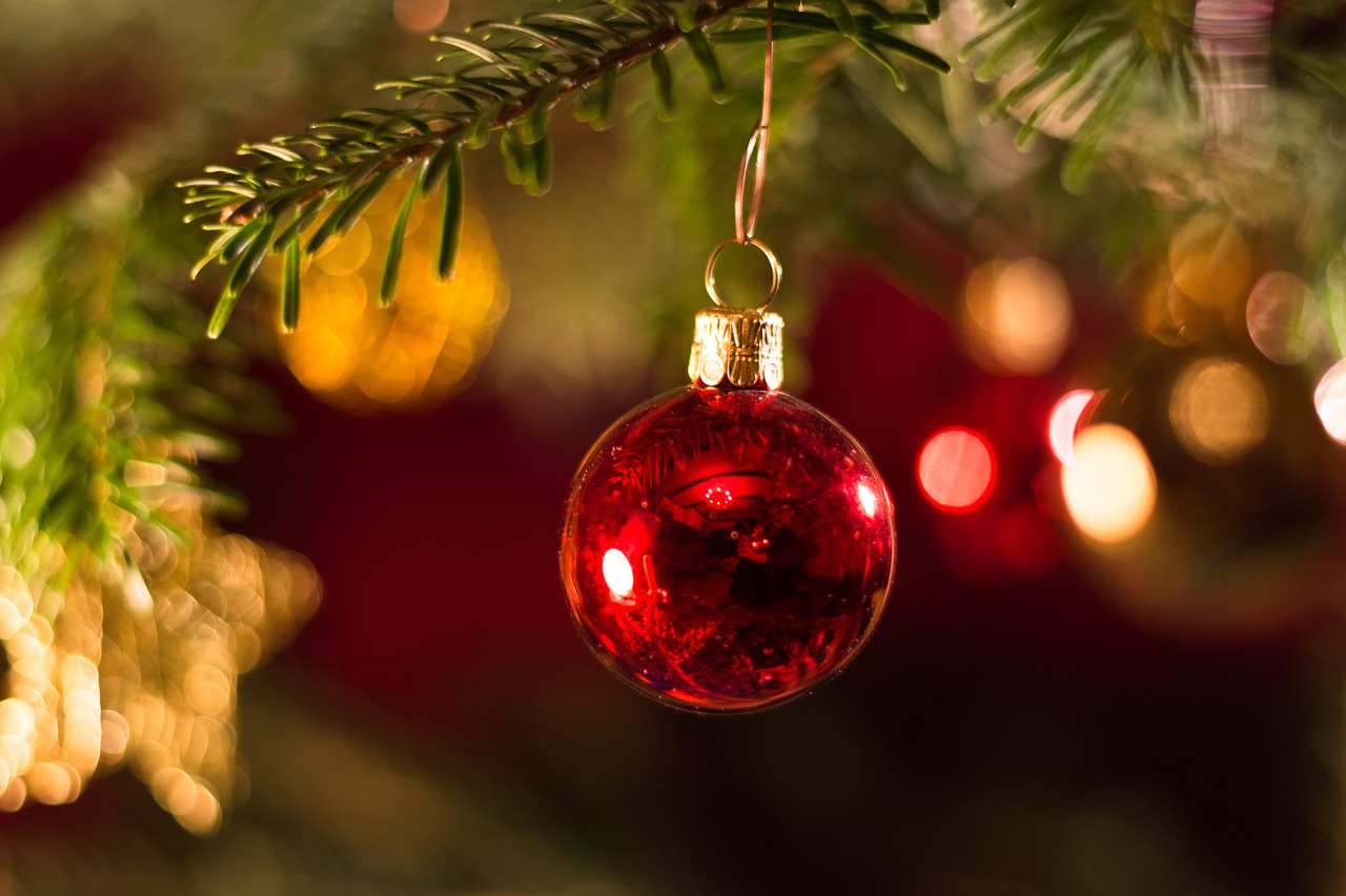 Embrace the Holidays with AI Christmas Tree Ornaments