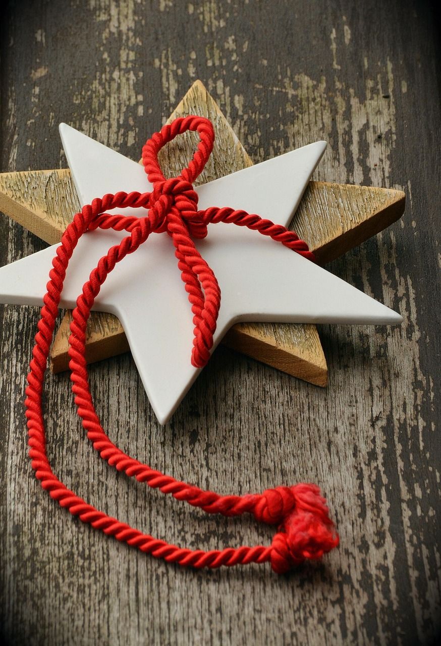 The Ultimate Guide to Christmas Ribbon: Types, Uses, and Tips