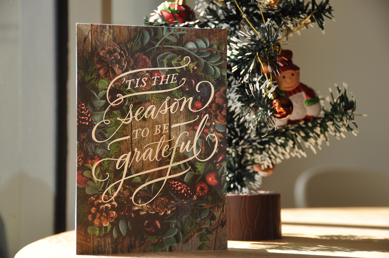 Crafting the Perfect Christmas Card: A Heartwarming Guide