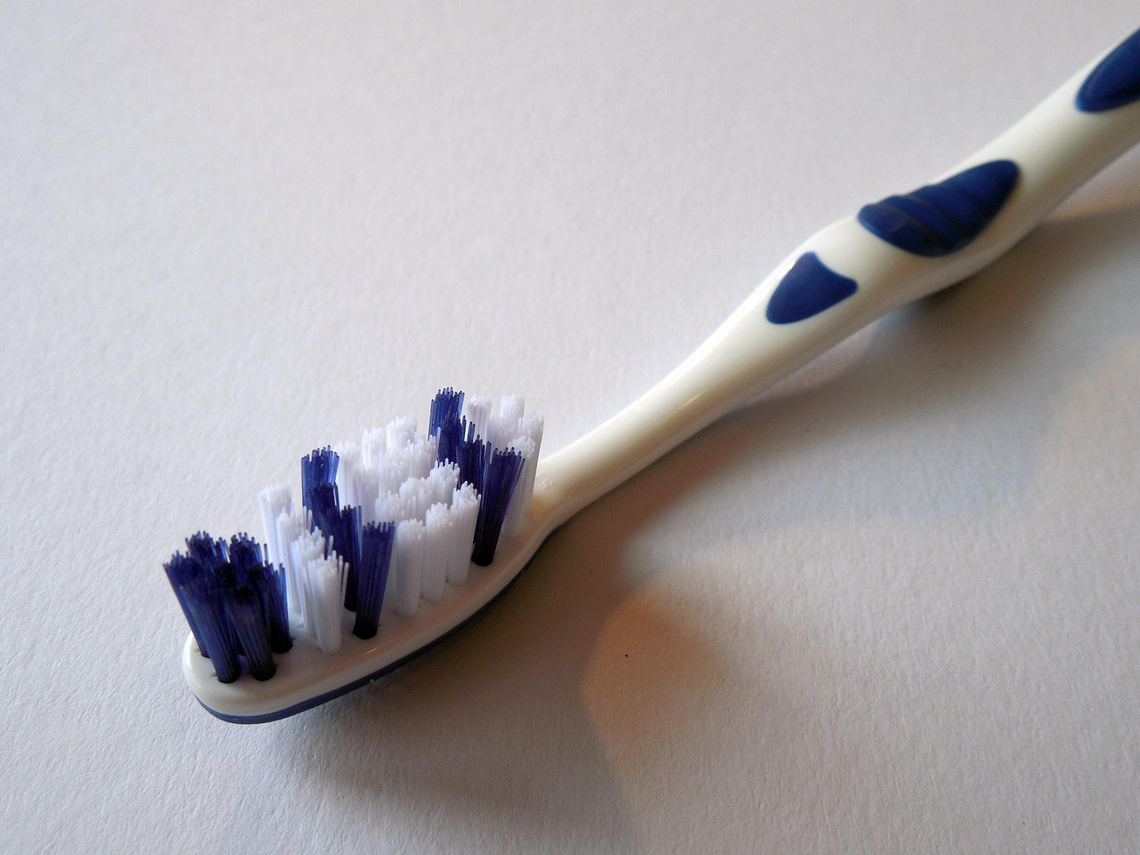 Elf on the Shelf Toothbrush Ideas: Make Brushing Fun!