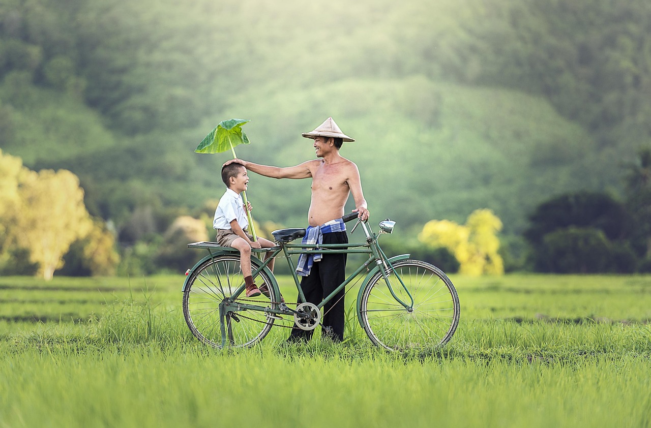 Unique Father's Day Gifts for Grandpa: Thoughtful Ideas He'll Love