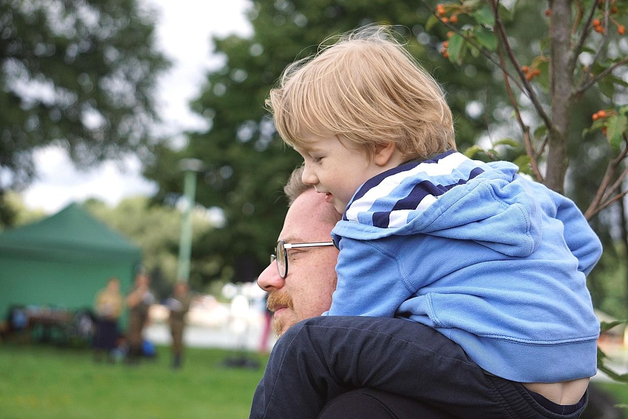 Stunning Father's Day Floral Arrangements to Brighten His Day