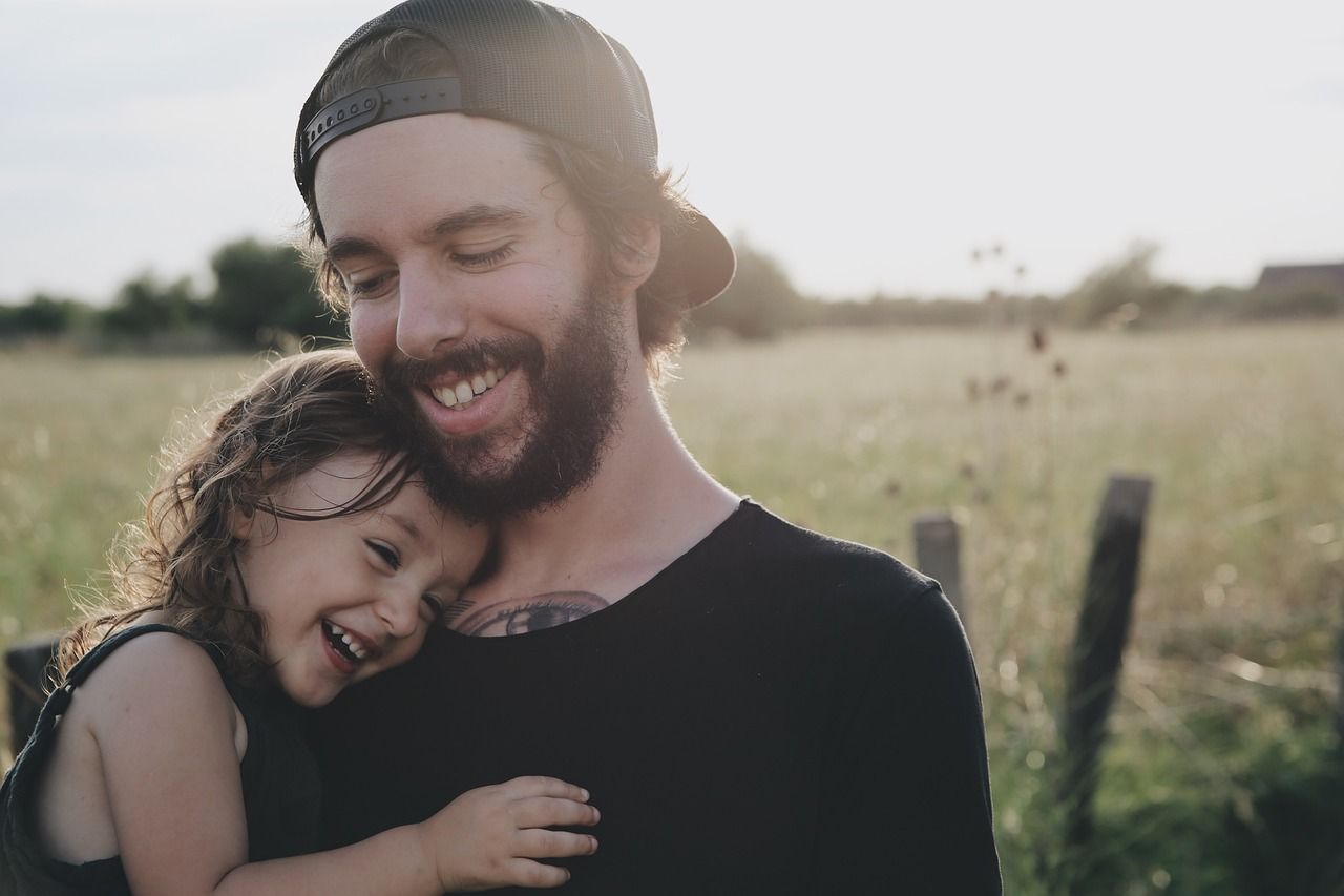 Creative Father's Day Handprint Cards to Make Dad Feel Special