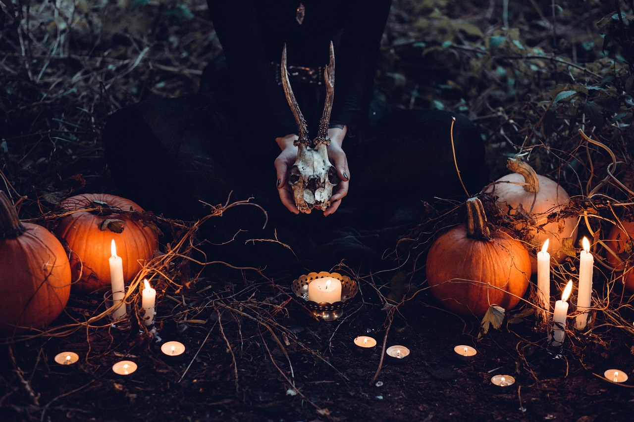 The Ultimate Guide to Horror Halloween Costumes for a Spooktacular Night