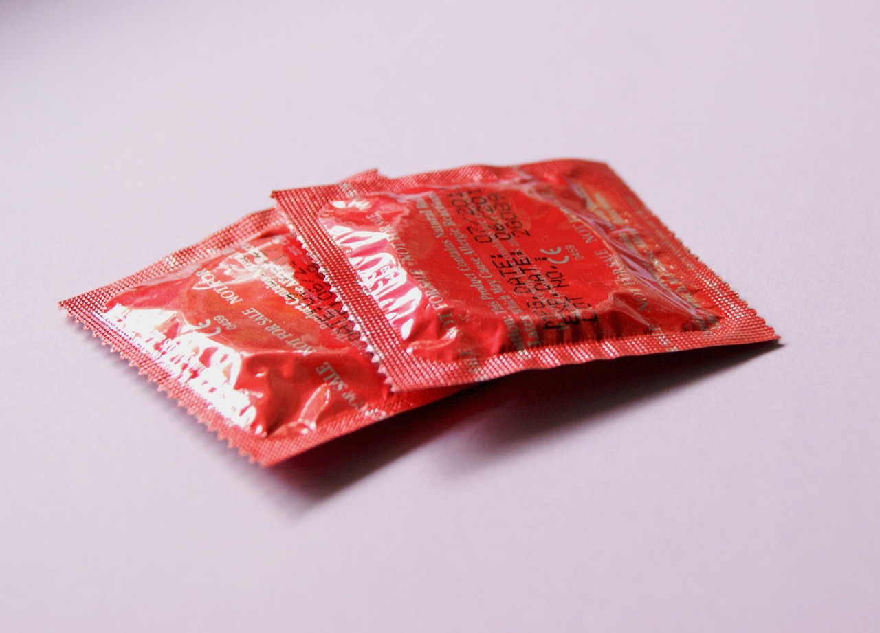 What are Lifestyle Condoms Small Size mm Chart? | Complete Guide