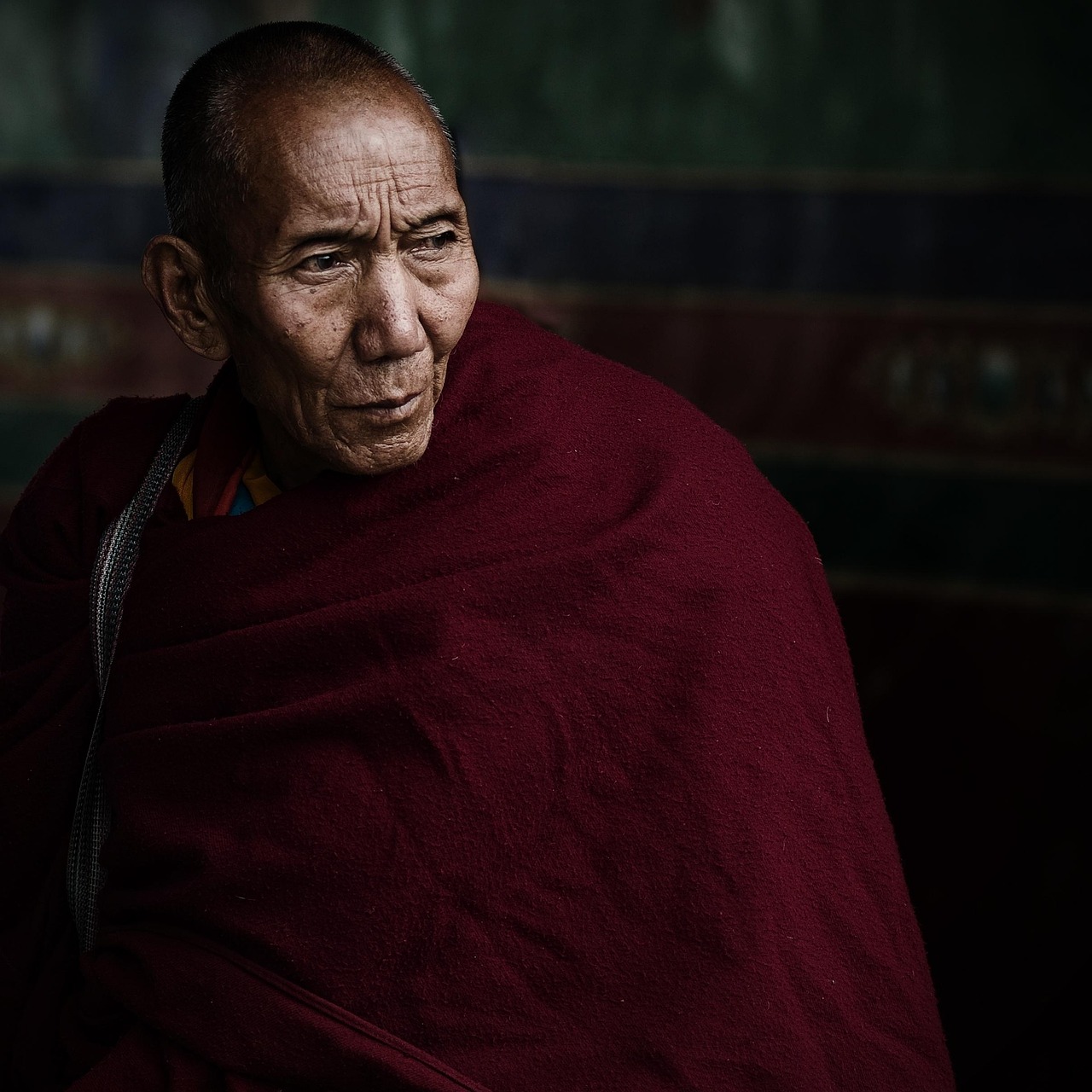 Embrace the Monk Lifestyle: Simplicity, Mindfulness, and Balance