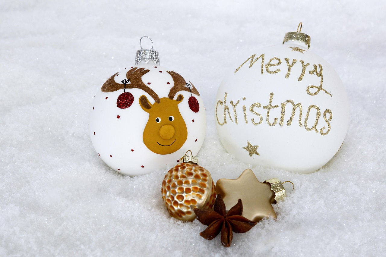 Merry Christmas Wishes to Friends and Family: Heartfelt Messages to Share