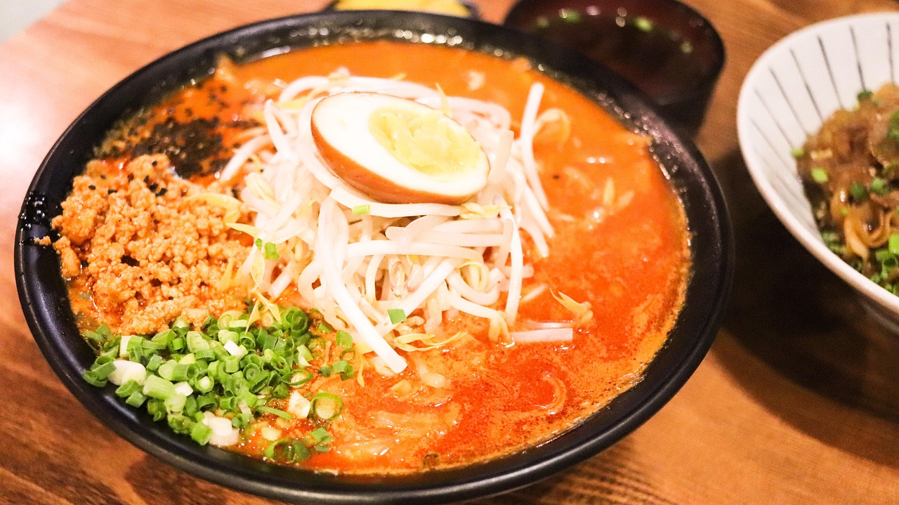 Delicious Ramen Recipes: Easy Steps to Create Your Favorite Bowls