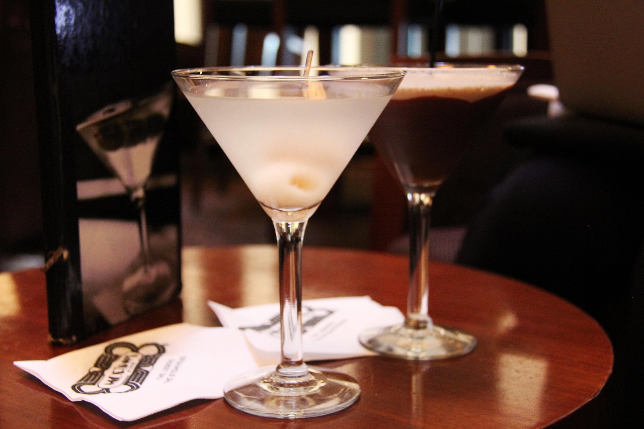 Espresso Martini Recipe: Shake Up Your Evenings with This Classic Cocktail!