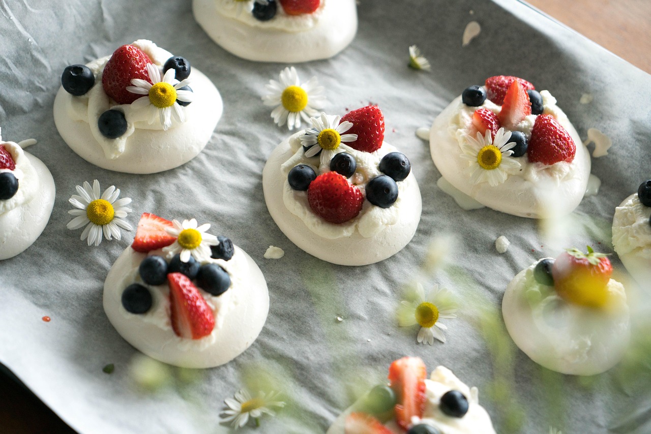 Delicious Pavlova Recipe: A Light and Fluffy Delight