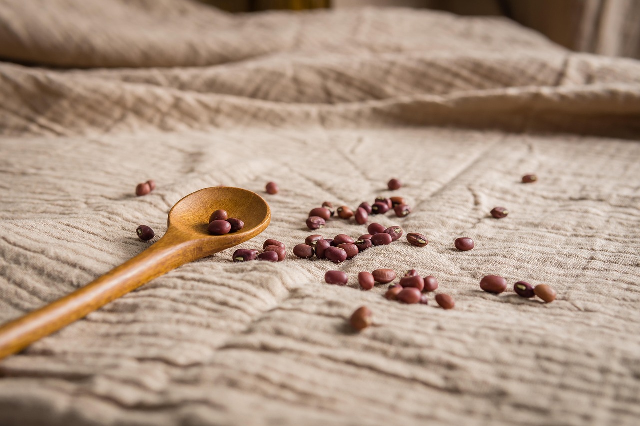 Delicious Recipe for Navy Bean Soup: Hearty & Healthy