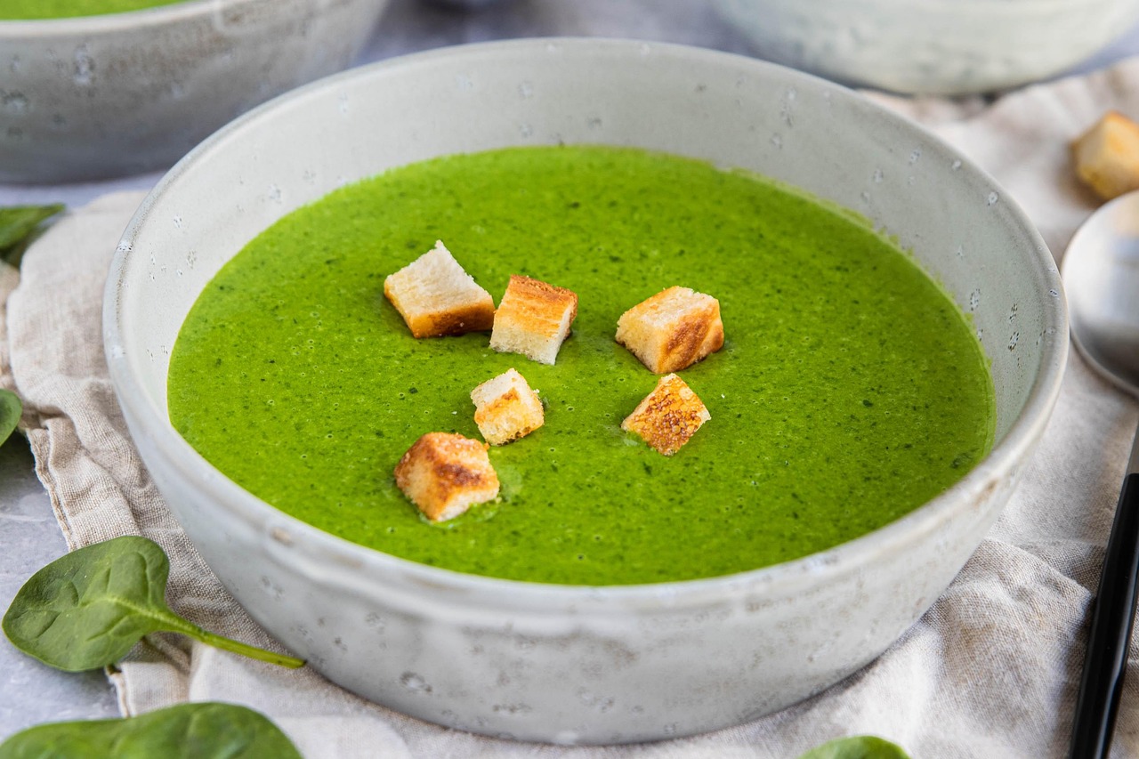 Delicious Recipe for Tortellini Soup: Comfort in a Bowl