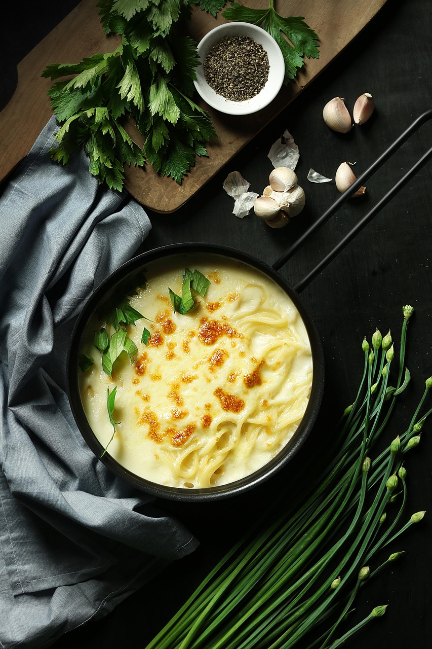 Delicious Recipe for Bearnaise Sauce: A Classic French Delight