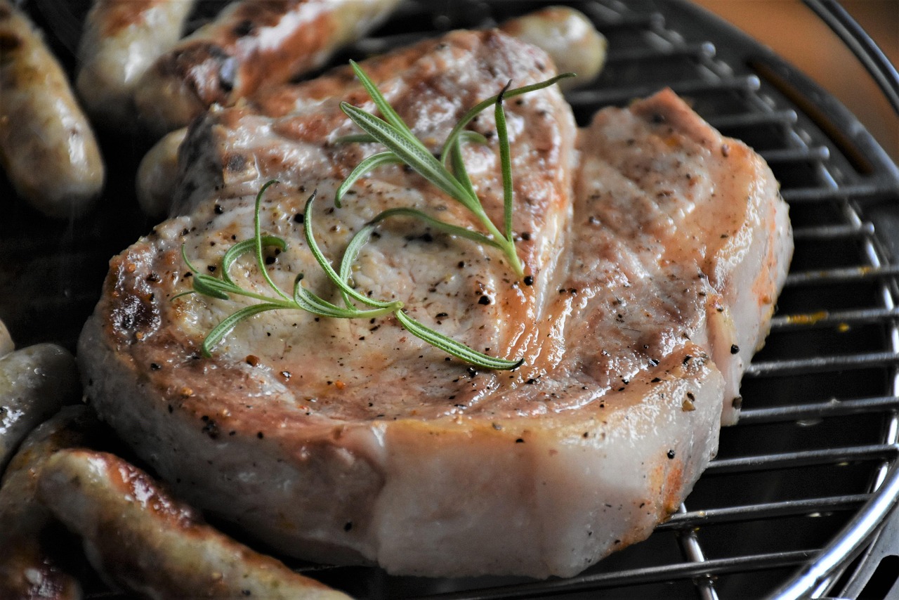 Delicious Pork Steaks Recipe for a Flavorful Dinner