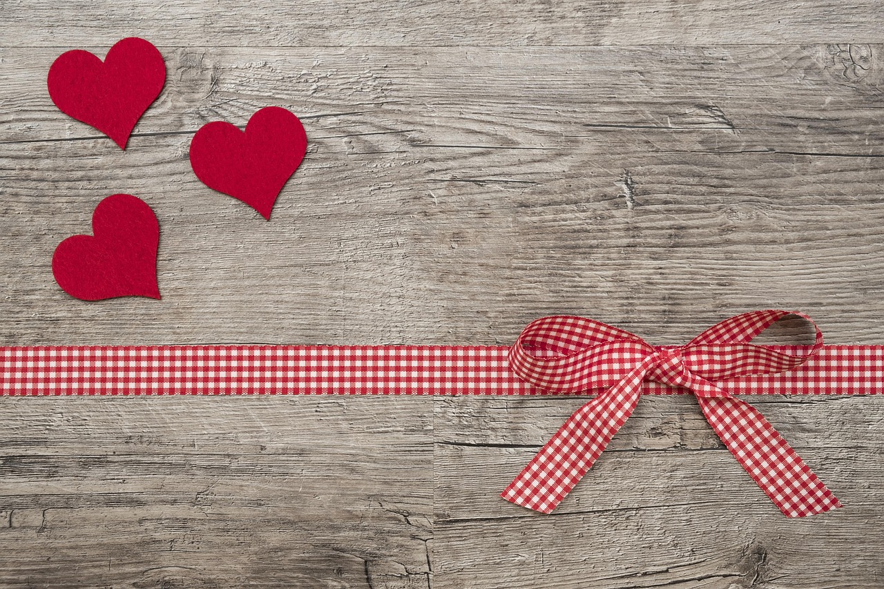 Best Gift for a Girlfriend on Valentine Day: Top Ideas for 2024