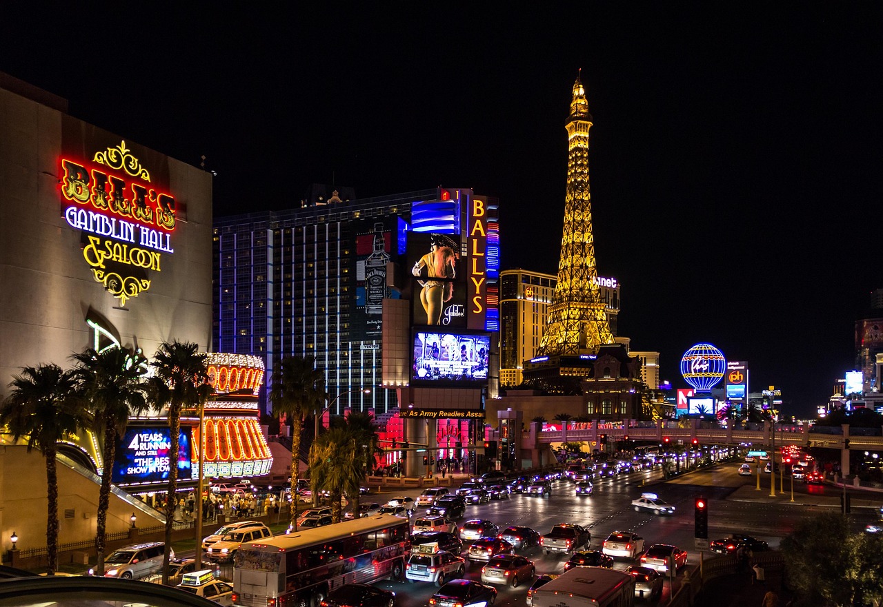 Experience the Thriving Scene of Electronic Music in Las Vegas