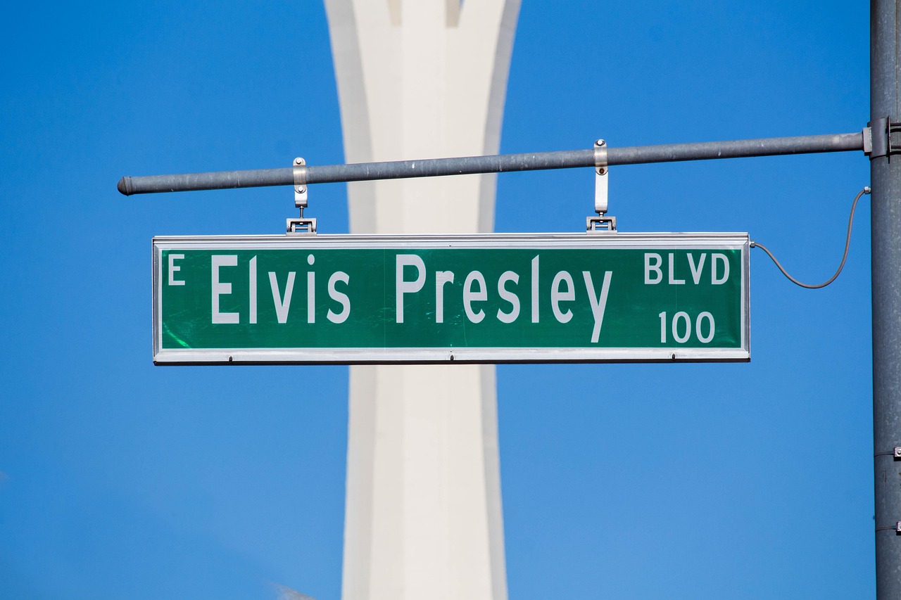 Experience the Elvis Presley International Hotel: A Legendary Stay