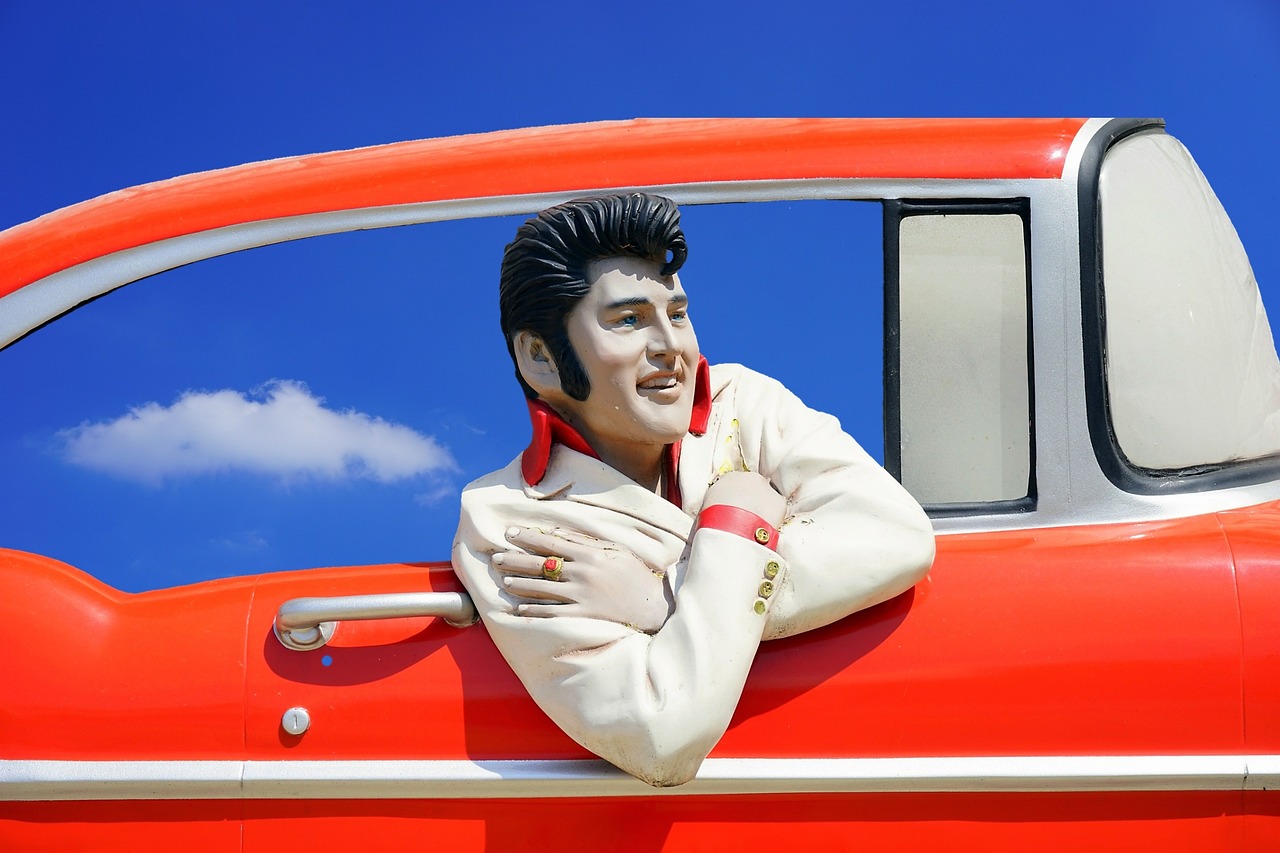 What Era Was Elvis Presley? Discover the King of Rock 'n' Roll