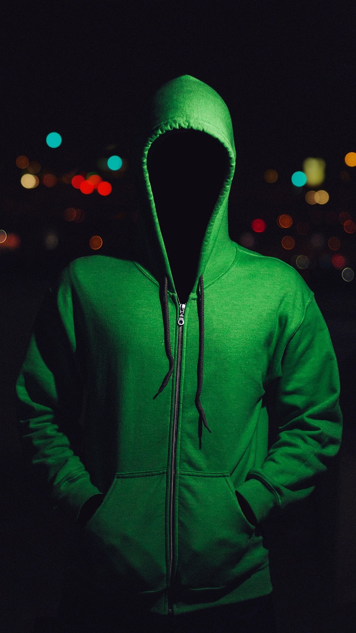 The Cultural Impact of Eminem's Hoodie: Fashion Statement or Icon?