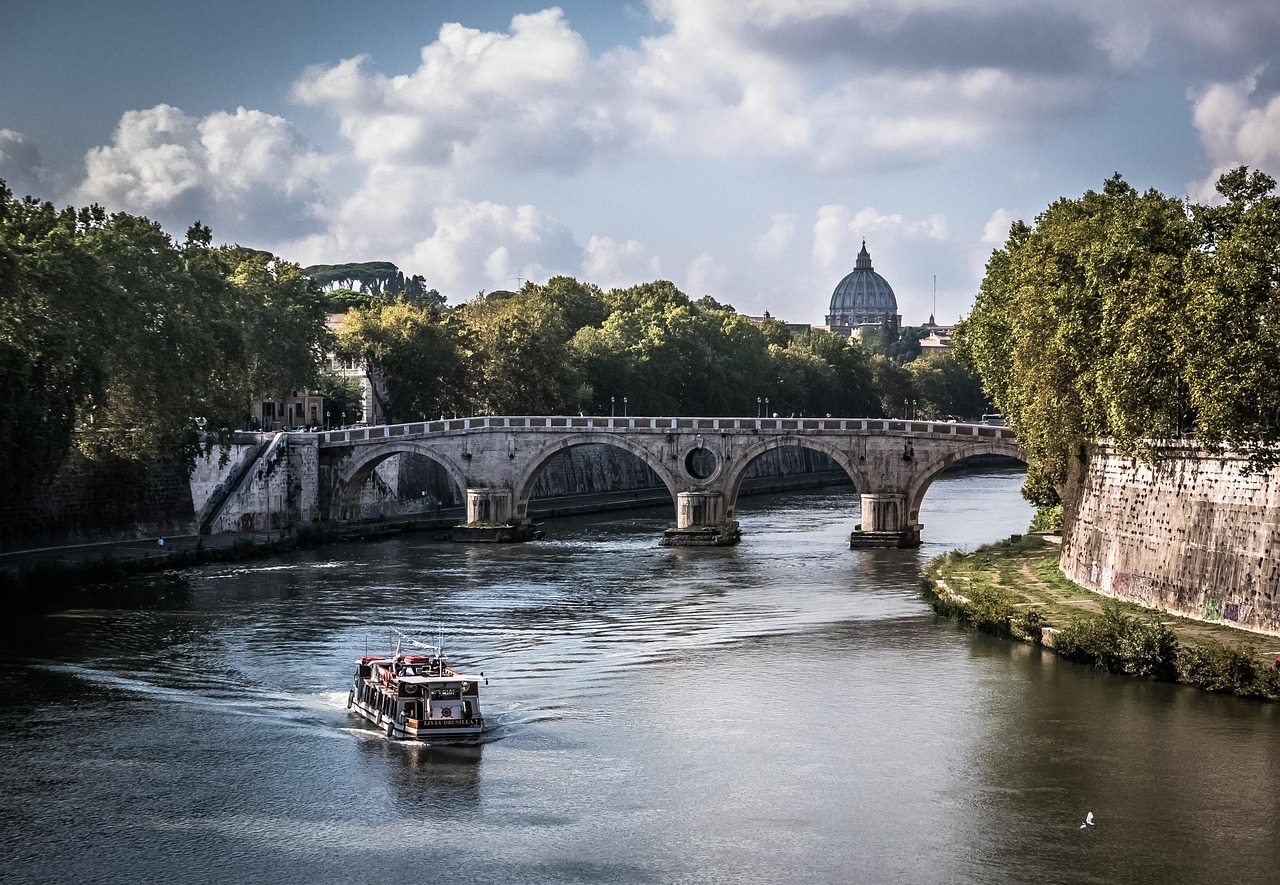 Exploring the Madonna Statue in Rome, Italy: A Cultural Icon