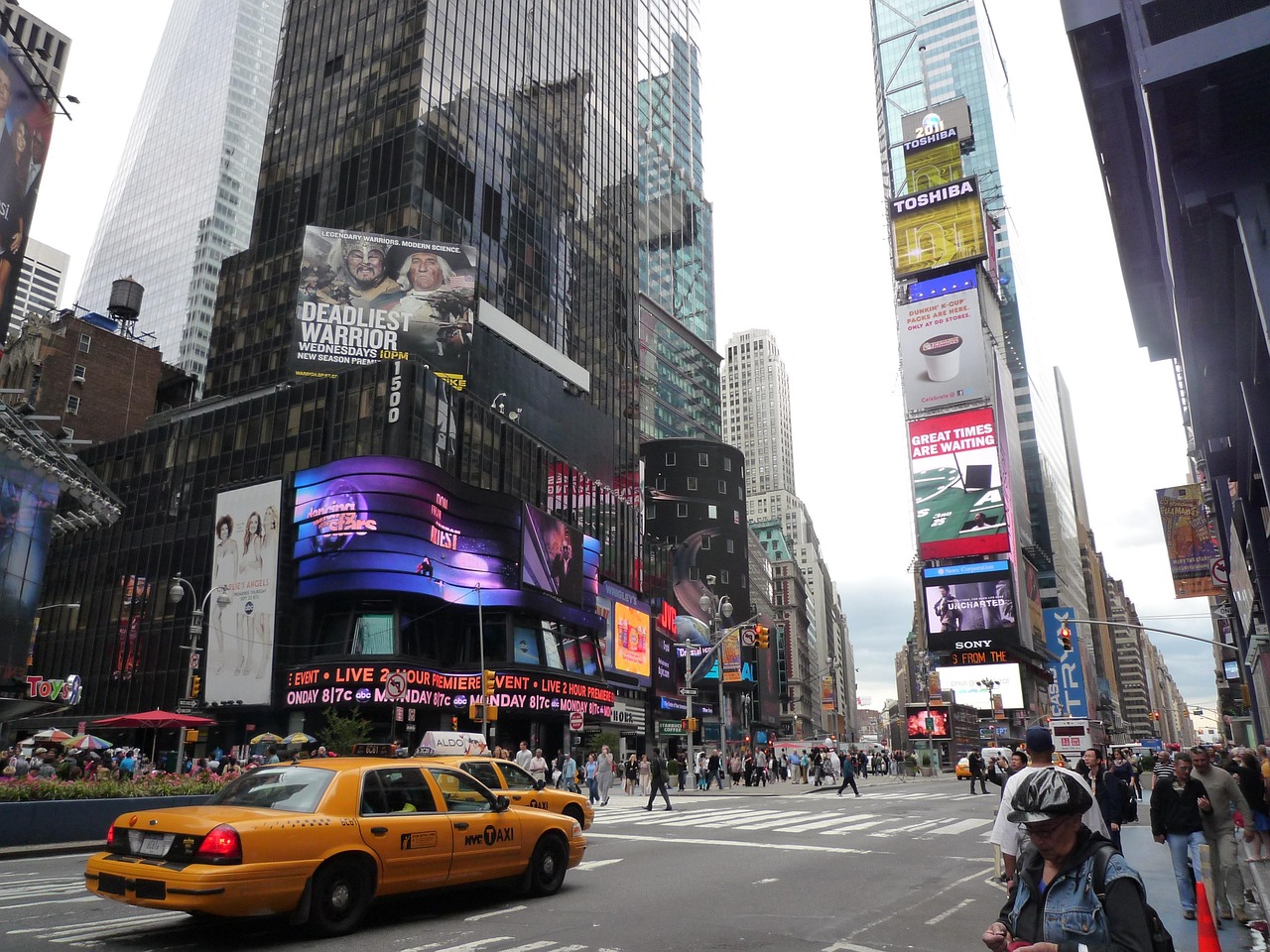 Mariah Carey Times Square: The Iconic Moments & Celebrations in NYC