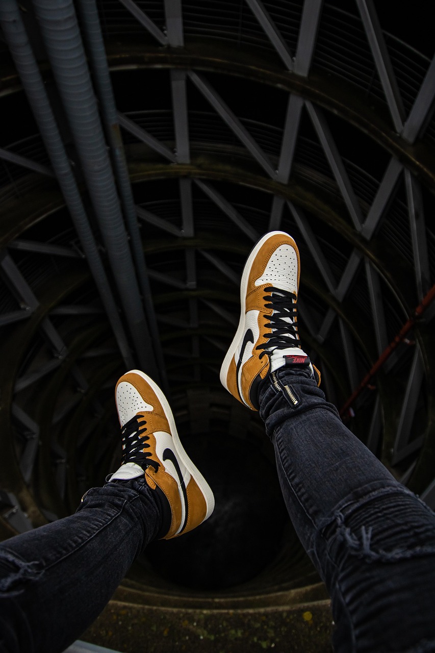 Travis Scott x Air Jordan 1 Low 'Mocha': Sneaker Culture Meets Style