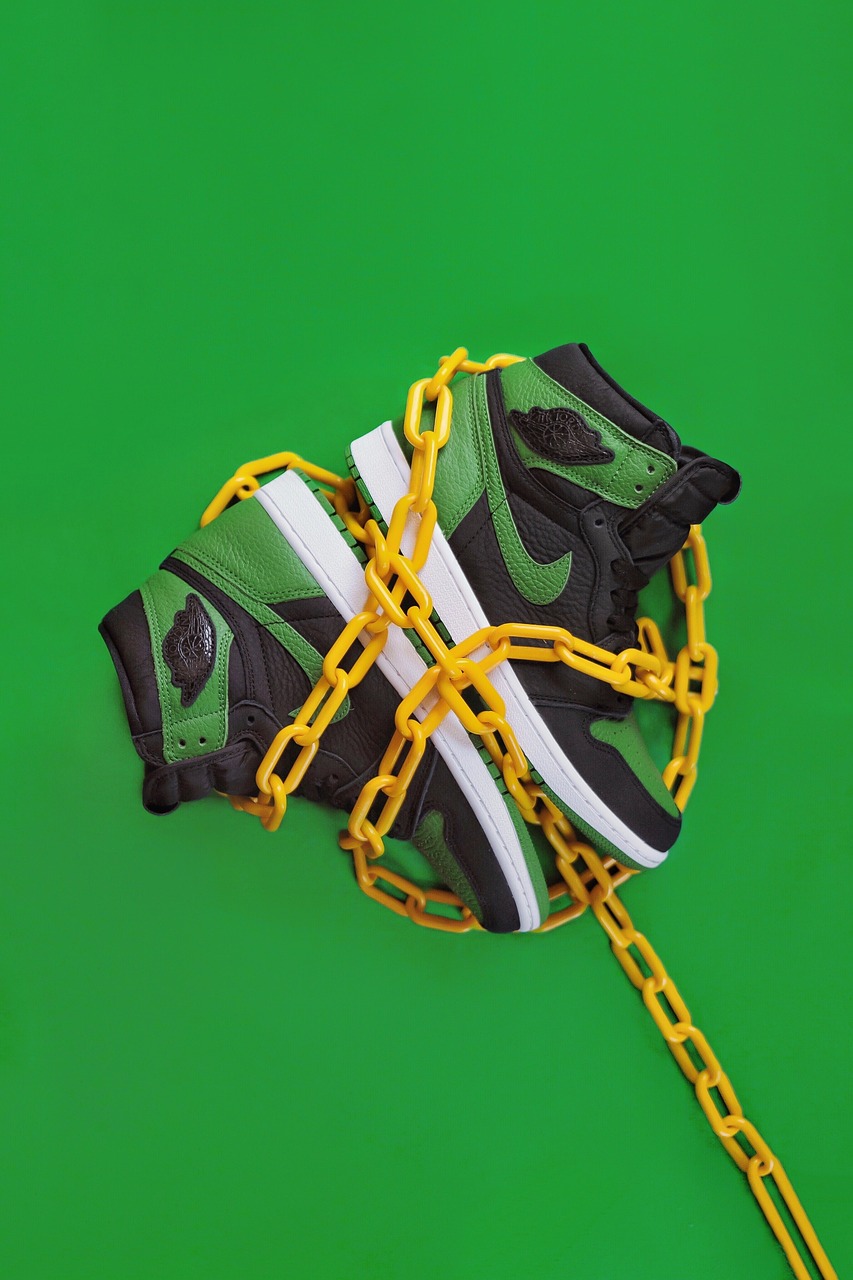 Unveiling the Bandana Travis Scott Dunks: The Hype Behind the Hype