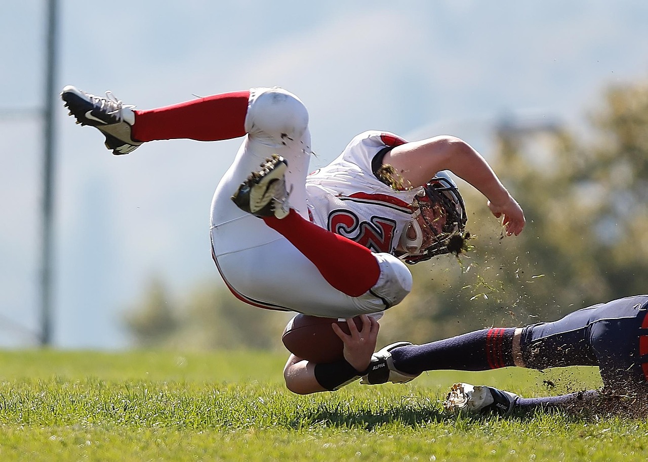 Discover the Rise of Professional Female American Football Players