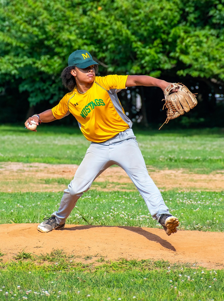 How Long Does a Baseball Game Last? Discover the Answer!