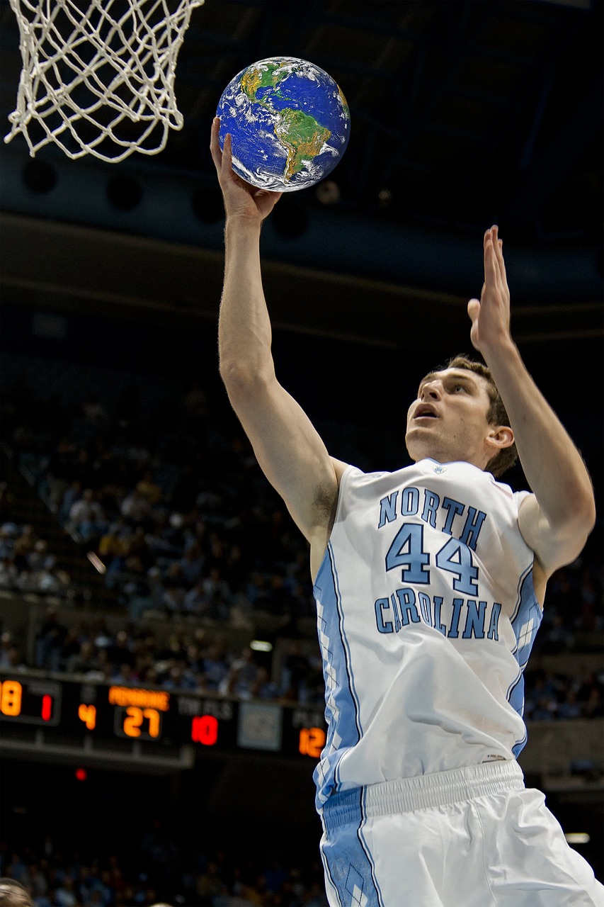 The Thrills of the NBA Dunk Contest: A Celebration of Athleticism and Creativity