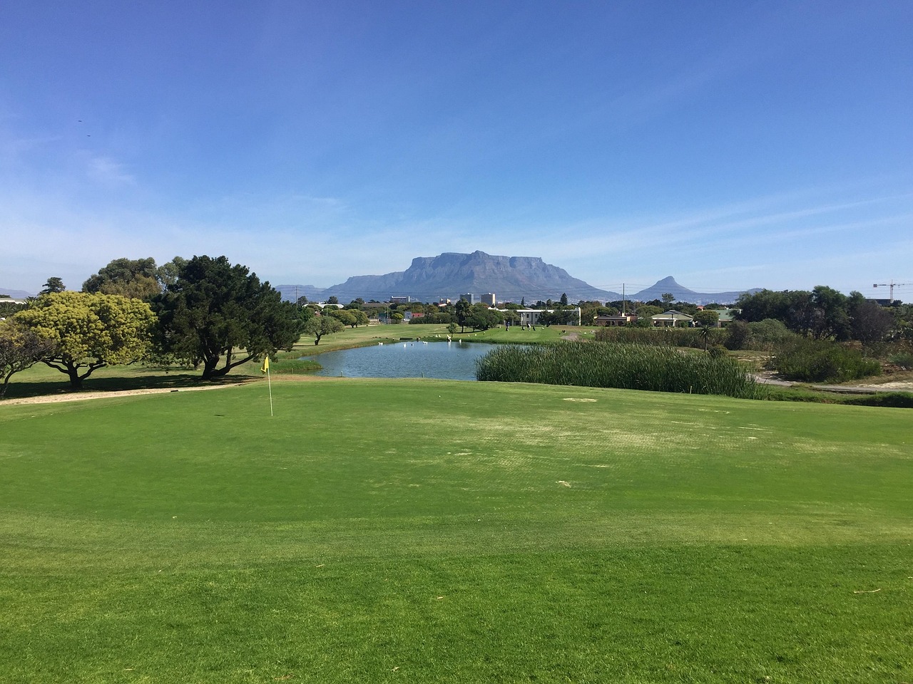 Discover the David L Baker Golf Course: A Golfer's Paradise